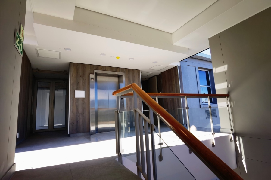 To Let commercial Property for Rent in Rondebosch Western Cape